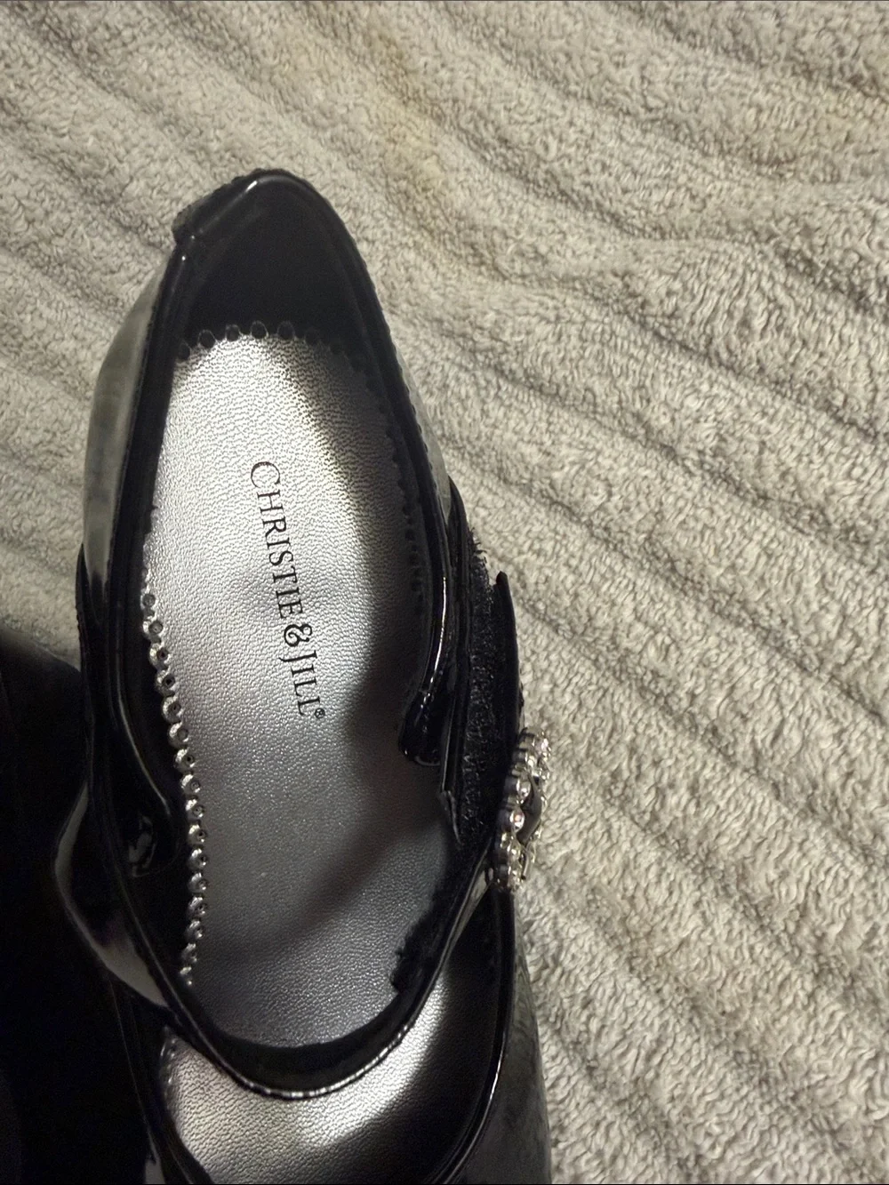 Christie & Jill Girls' Black Patent Mary Jane Dress Shoes with Rhinestone Buckle
